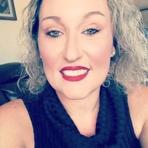 Meet your Posher, Ariane